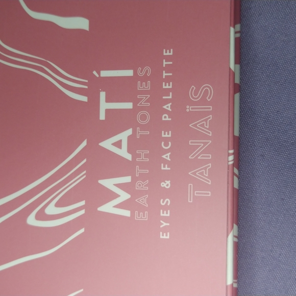 Tanaïs Matí Earth Tones Eye & Face Palette - Picture 5 of 10